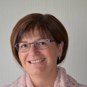Liliane Jäckel, Pfarrsekretärin
